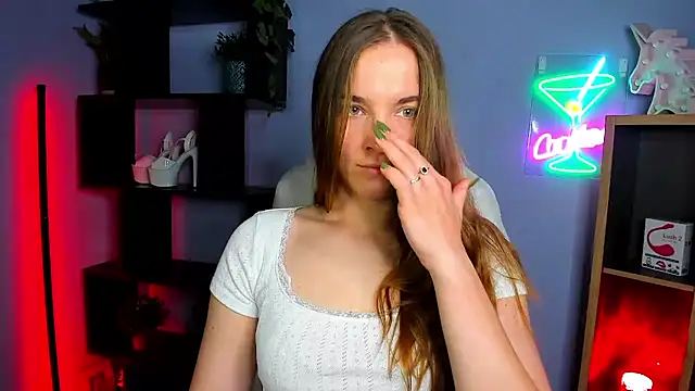 kenzie x online show from October 29, 2025, 5:42 am