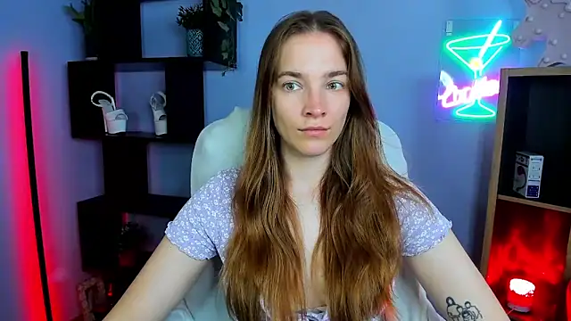 kenzie x online show from November 5, 2025, 7:41 am