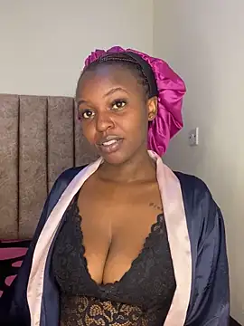 Snapshot of Sugar_plum44 chatting on October 20, 2025, 2:56 am Sugar plum44 online show from October 20, 2025, 2:56 am