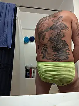 Snapshot of ROCKHARDDADDY86 chatting on July 5, 2026, 6:31 am ROCKHARDDADDY86 online show from July 5, 2026, 6:31 am