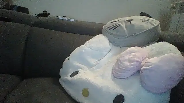 Snapshot of MarikaMilff chatting on January 31, 2025, 12:17 am MarikaMilff online show from January 31, 2025, 12:17 am