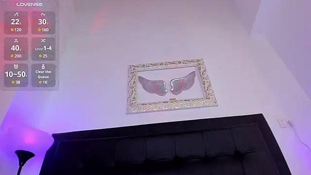 Snapshot of Mia_222 chatting on February 16, 2025, 3:38 pm Mia 222 online show from February 16, 2025, 3:38 pm