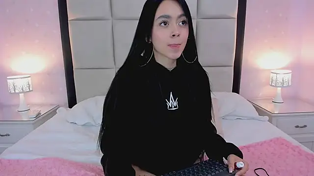 Snapshot of HannaClarrk_ chatting on January 22, 2025, 2:46 pm HannaClarrk online show from January 22, 2025, 2:46 pm