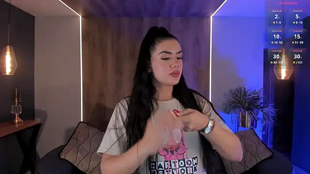 Snapshot of AngelicaVega chatting on February 12, 2025, 1:41 am AngelicaVega online show from February 12, 2025, 1:41 am