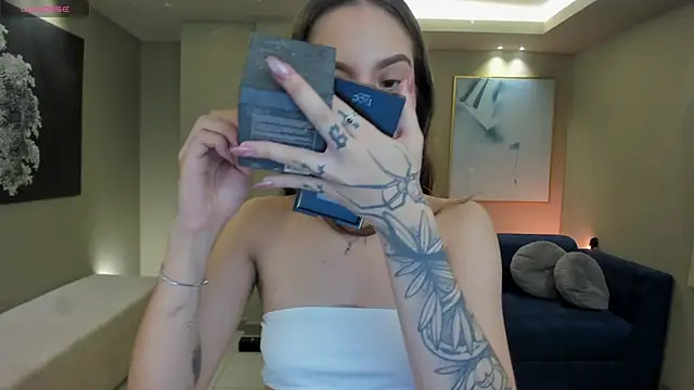 MarianneLane online show from February 11, 2026, 7:30 pm