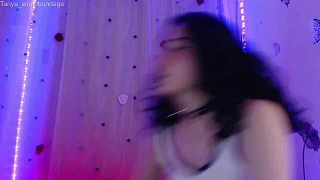 Tanya WorldBondage online show from April 23, 2026, 11:29 pm