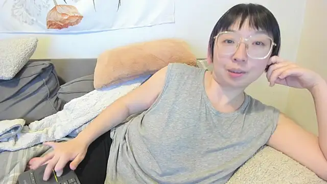 luxgray online show from February 2, 2026, 12:20 am