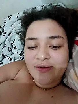 Snapshot of Liancy chatting on February 5, 2025, 3:45 am Liancy online show from February 5, 2025, 3:45 am