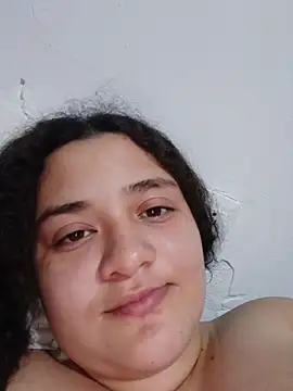 Snapshot of Liancy chatting on June 5, 2026, 12:39 am Liancy online show from June 5, 2026, 12:39 am