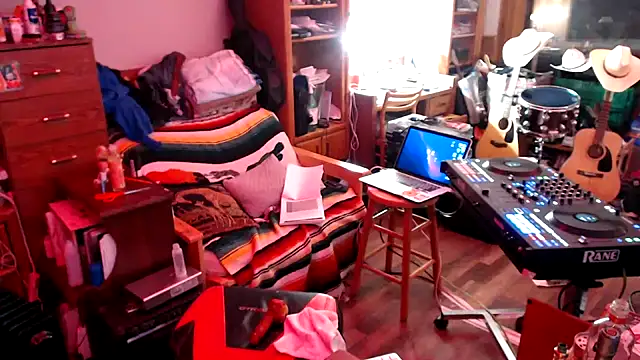 Snapshot of tongueispowerr6d9 chatting on February 11, 2025, 5:47 am tongueispowerr6d9 online show from February 11, 2025, 5:47 am