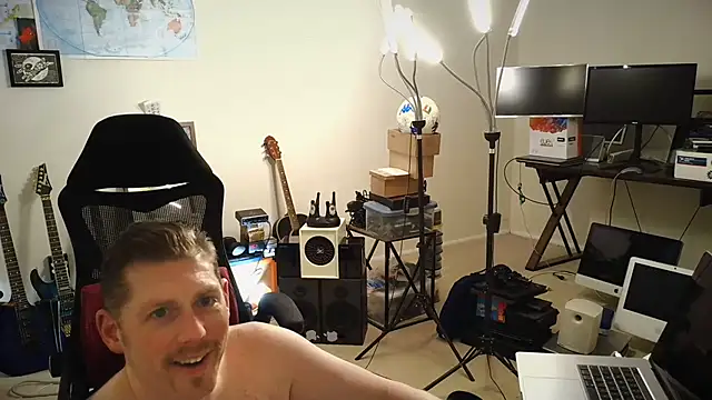 Rock Pierce online show from November 5, 2025, 11:32 am