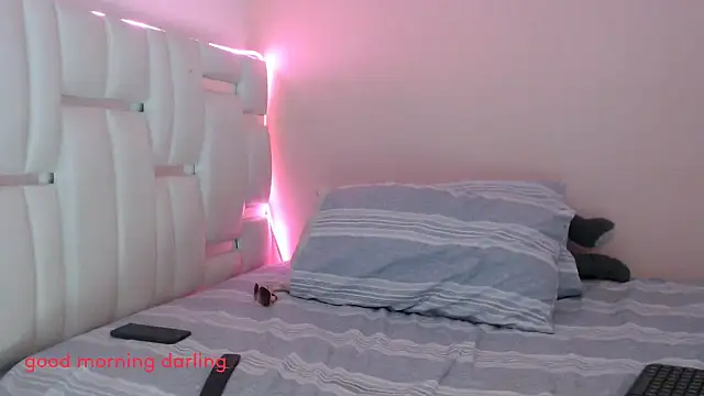 Snapshot of Vivi_bless chatting on September 10, 2025, 3:34 pm Vivi bless online show from September 10, 2025, 3:34 pm