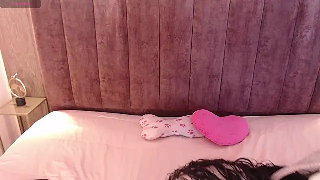 AgathaLynx online show from March 2, 2025, 11:39 am