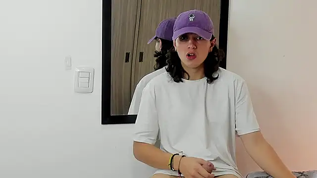 Snapshot of alex_connorr chatting on January 31, 2025, 6:25 pm alex connorr online show from January 31, 2025, 6:25 pm