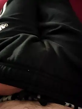 Snapshot of fikoivos chatting on October 8, 2025, 8:28 pm fikoivos online show from October 8, 2025, 8:28 pm