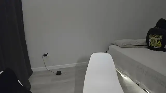 Snapshot of im_lucky_adam chatting on September 21, 2025, 6:09 pm im lucky adam online show from September 21, 2025, 6:09 pm