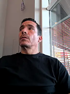 Lord Two online show from October 25, 2025, 4:24 pm