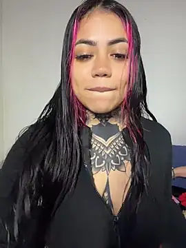 aliensexy online show from June 4, 2026, 12:16 am