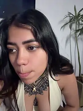 aliensexy online show from August 1, 2026, 6:18 pm