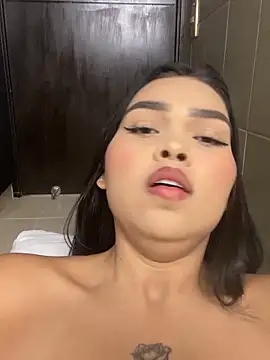 Snapshot of Daisy_20x_ chatting on November 29, 2025, 8:34 pm Daisy 20x online show from November 29, 2025, 8:34 pm