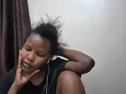 Snapshot of afrikaqueen chatting on January 25, 2025, 7:49 am afrikaqueen online show from January 25, 2025, 7:49 am