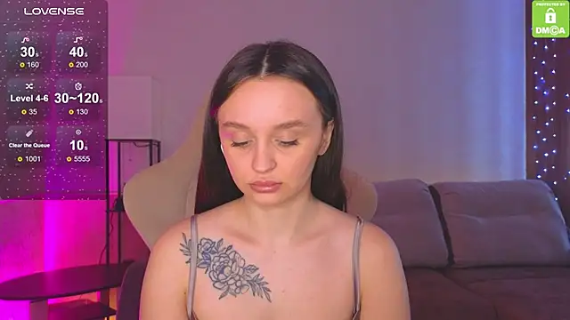 Katy perry  online show from December 22, 2025, 5:26 am