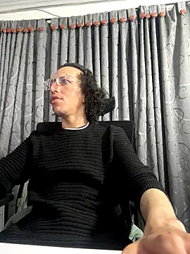 Orlandodcn 69 online show from September 25, 2025, 10:57 pm