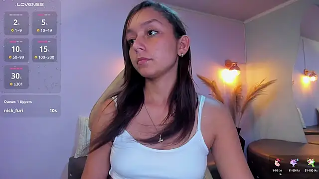 Snapshot of katy_sweet19 chatting on February 3, 2025, 10:11 pm katy sweet19 online show from February 3, 2025, 10:11 pm