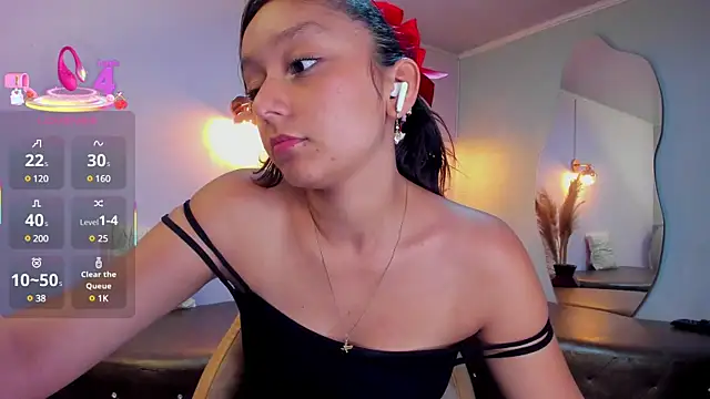 Snapshot of katy_sweet19 chatting on March 19, 2025, 12:48 am katy sweet19 online show from March 19, 2025, 12:48 am