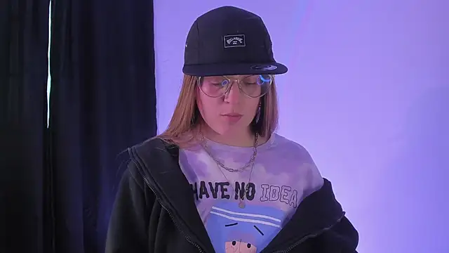 tekila   online show from March 6, 2025, 10:58 pm