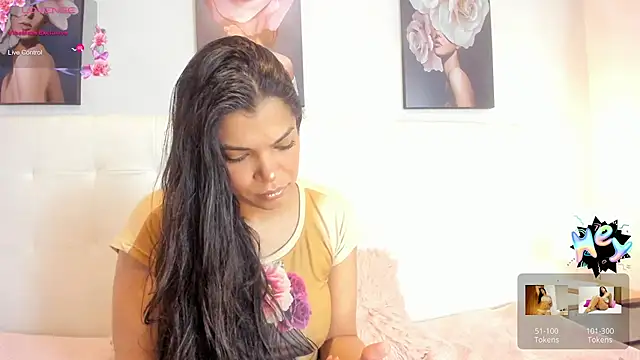 Snapshot of Sweetdreamses_ chatting on January 22, 2025, 12:38 pm Sweetdreamses online show from January 22, 2025, 12:38 pm