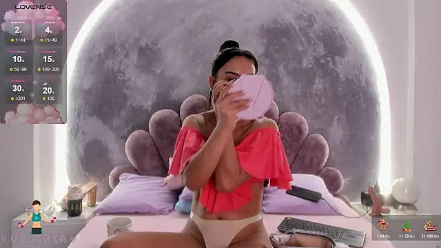 Valeria Fitness online show from December 18, 2025, 7:58 am