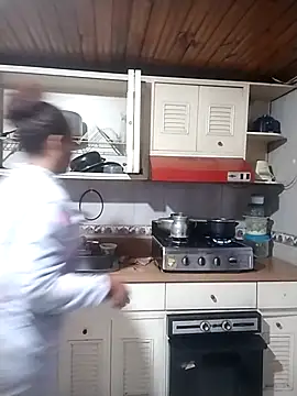 Snapshot of Camille_rose_ chatting on September 27, 2025, 12:10 pm Camille rose online show from September 27, 2025, 12:10 pm