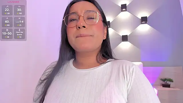 Snapshot of ellamontoya chatting on March 11, 2025, 4:21 am ellamontoya online show from March 11, 2025, 4:21 am