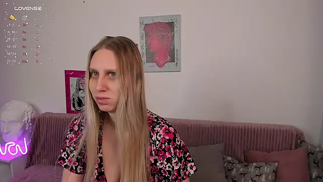 miissblonde online show from February 2, 2025, 3:21 am