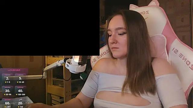Snapshot of MoonlishSiren chatting on July 21, 2026, 10:12 pm MoonlishSiren online show from July 21, 2026, 10:12 pm
