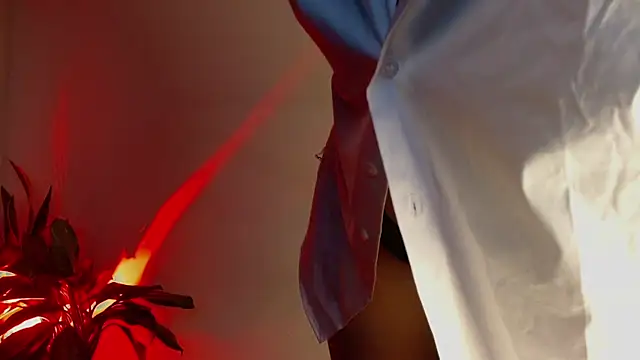 Snapshot of ValenGray chatting on February 2, 2025, 2:48 am ValenGray online show from February 2, 2025, 2:48 am