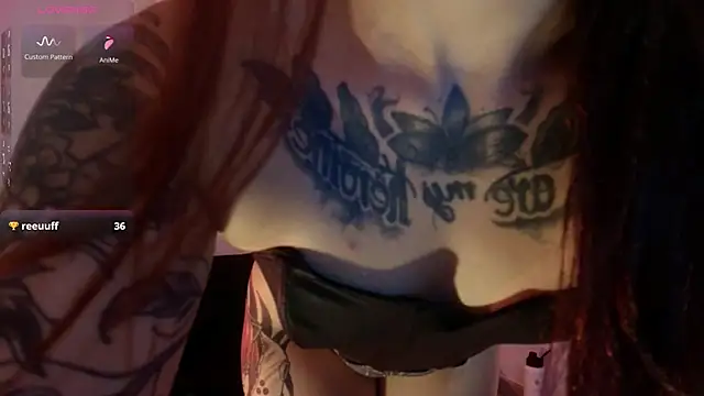 Snapshot of ValenGray chatting on September 21, 2025, 12:23 am ValenGray online show from September 21, 2025, 12:23 am