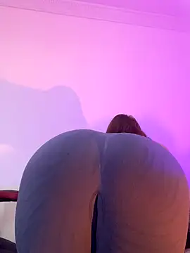 Snapshot of ValenGray chatting on November 6, 2025, 12:50 pm ValenGray online show from November 6, 2025, 12:50 pm