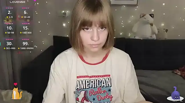 Snapshot of HermioneHHH chatting on January 10, 2025, 6:17 pm HermioneHHH online show from January 10, 2025, 6:17 pm