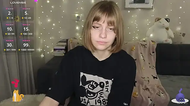 Snapshot of HermioneHHH chatting on January 24, 2025, 9:47 pm HermioneHHH online show from January 24, 2025, 9:47 pm