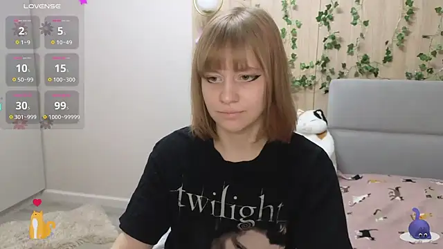 Snapshot of HermioneHHH chatting on March 20, 2025, 6:09 pm HermioneHHH online show from March 20, 2025, 6:09 pm