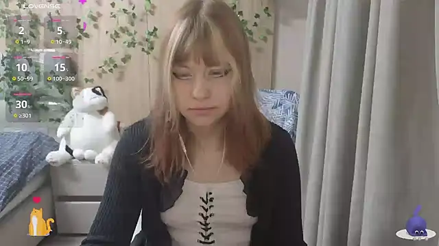 Snapshot of HermioneHHH chatting on October 26, 2025, 7:20 pm HermioneHHH online show from October 26, 2025, 7:20 pm