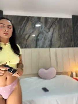 Snapshot of lia_sofiia chatting on July 11, 2026, 9:12 am lia sofiia online show from July 11, 2026, 9:12 am