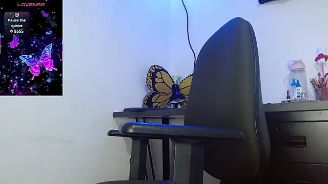 Snapshot of SophiaMeyerst chatting on November 11, 2025, 6:08 pm SophiaMeyerst online show from November 11, 2025, 6:08 pm