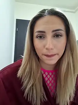 Snapshot of DeeaFUN25 chatting on February 19, 2025, 2:33 am DeeaFUN25 online show from February 19, 2025, 2:33 am