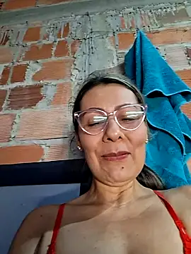 Snapshot of Mia-funny20 chatting on June 11, 2026, 4:27 pm Mia-funny20 online show from June 11, 2026, 4:27 pm