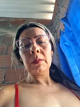 Mia-funny20 online show from June 20, 2026, 9:17 pm