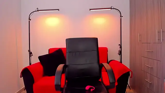 cloy baby   online show from October 2, 2025, 11:28 am