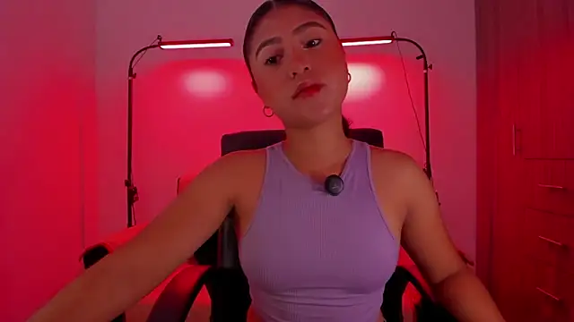 Snapshot of cloy_baby__ chatting on May 14, 2026, 10:44 am cloy baby online show from May 14, 2026, 10:44 am